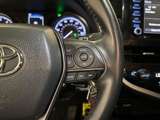 Used 2022 Toyota Camry SE FWD image 21