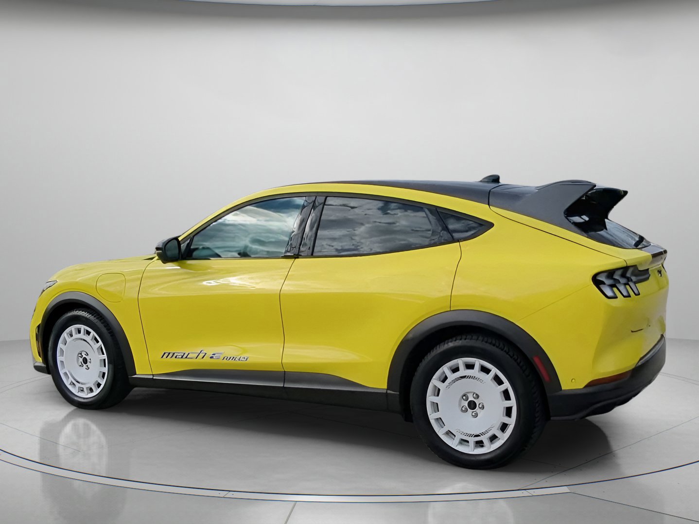 Certified 2024 Ford Mustang Mach-E GT image 11