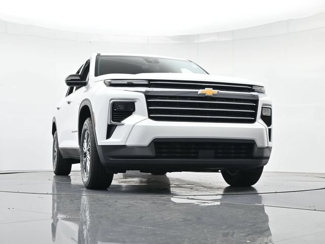 Used 2025 Chevrolet Traverse LT FWD image 40