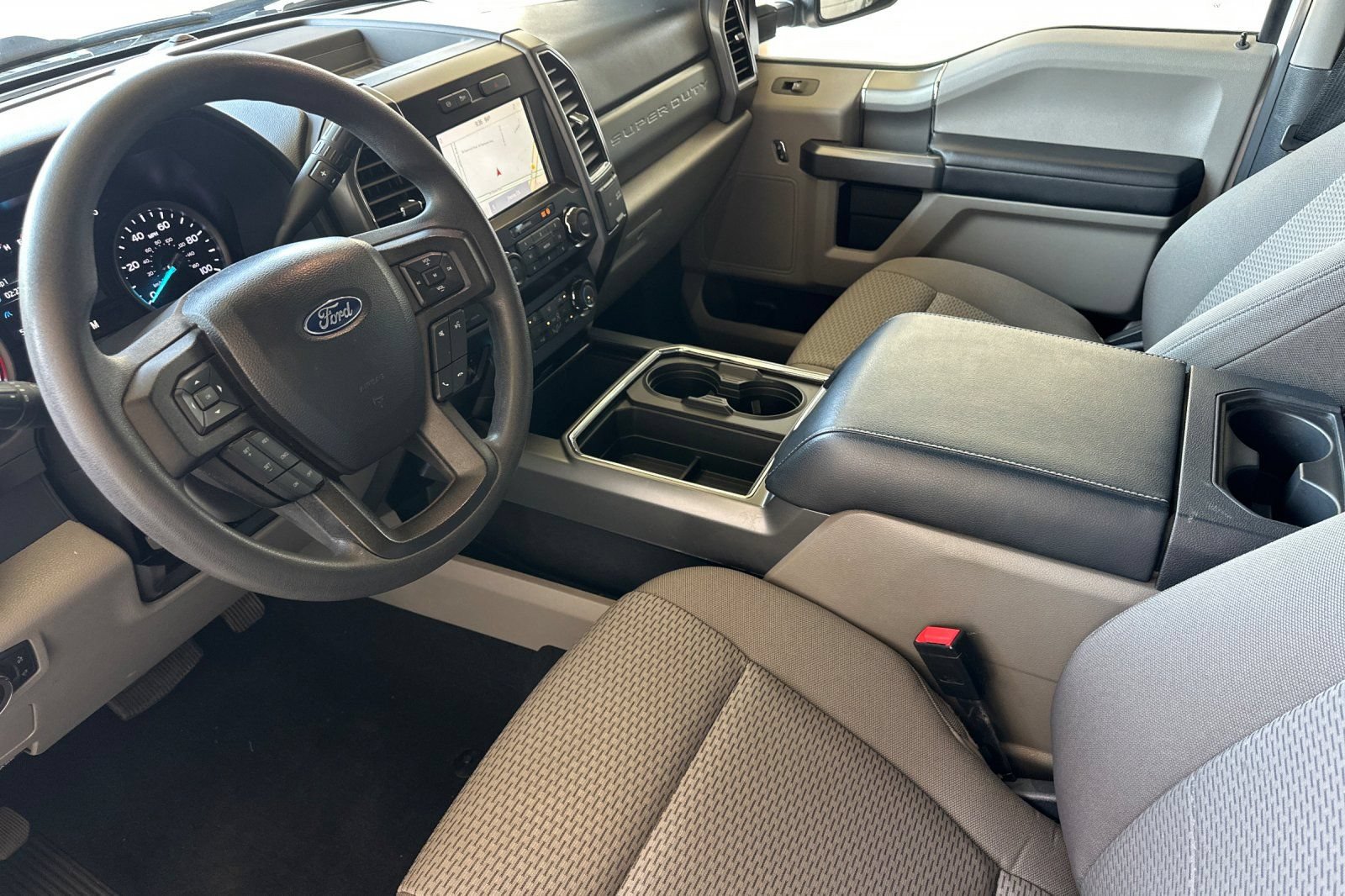 Certified 2022 Ford F250 XLT w/ XLT Premium Package AWD/4WD image 9