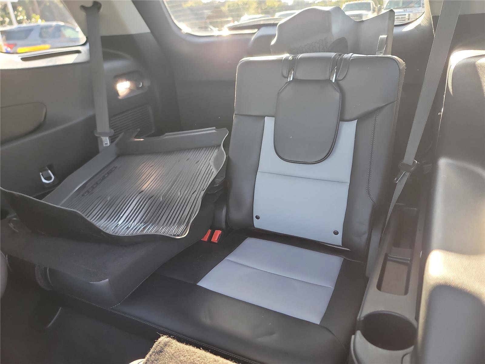 Certified 2023 Ford Explorer XLT w/ Equipment Group 202A image 28