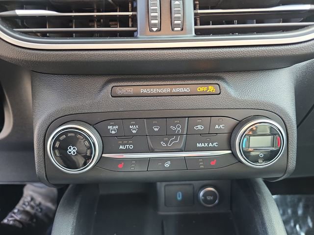 Certified 2020 Ford Escape SEL image 18