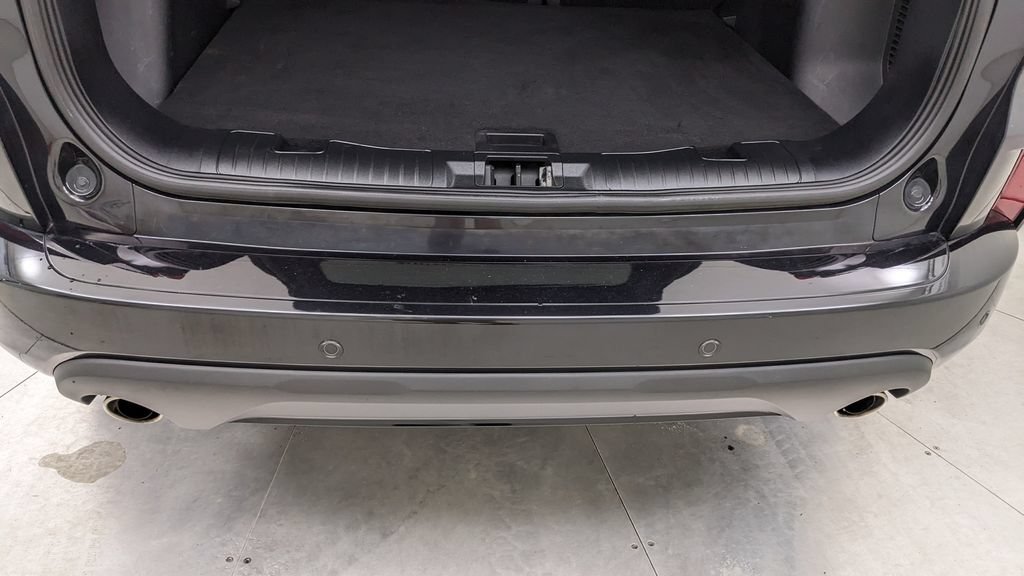 Certified 2024 Ford Escape ST-Line w/ Tech Pack #1 AWD/4WD image 7