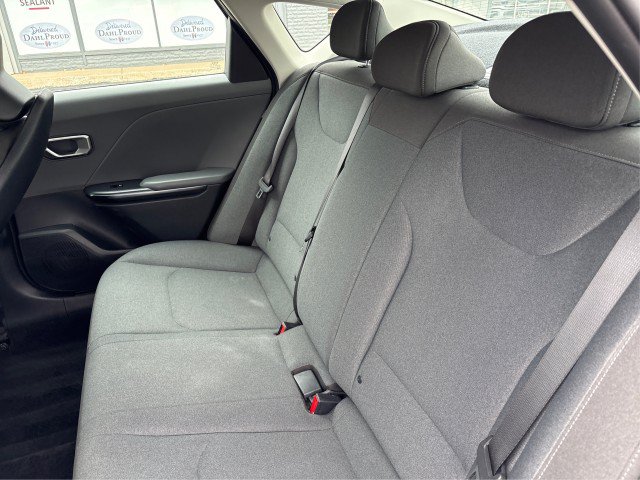 Used 2025 Kia K4 FWD image 10