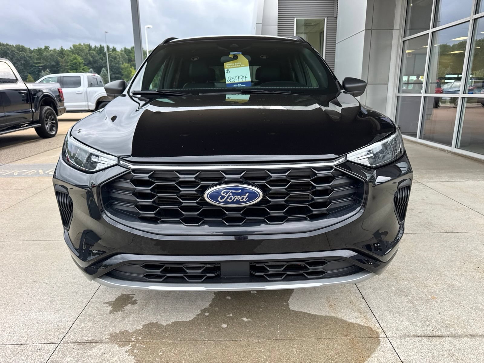 Certified 2024 Ford Escape ST-Line w/ Tech Pack #1 AWD/4WD image 11