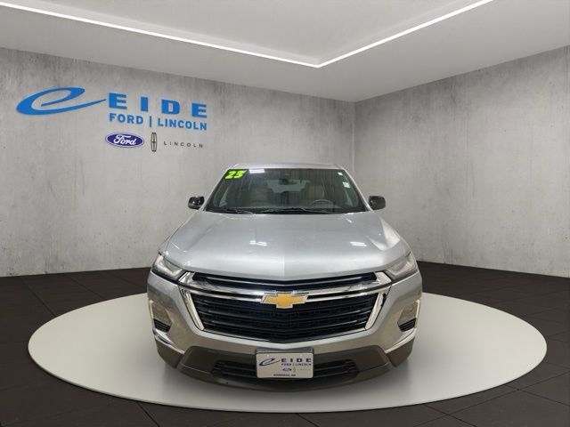 Used 2023 Chevrolet Traverse LS AWD/4WD image 6