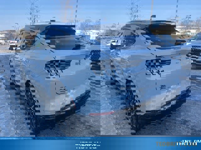 Certified 2023 Ford Mustang Mach-E GT image 3