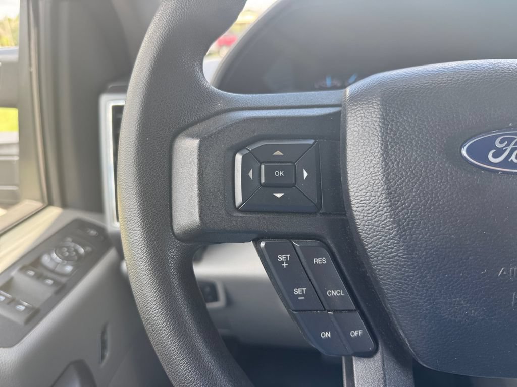 Certified 2019 Ford F250 XLT w/ XLT Premium Package AWD/4WD image 31