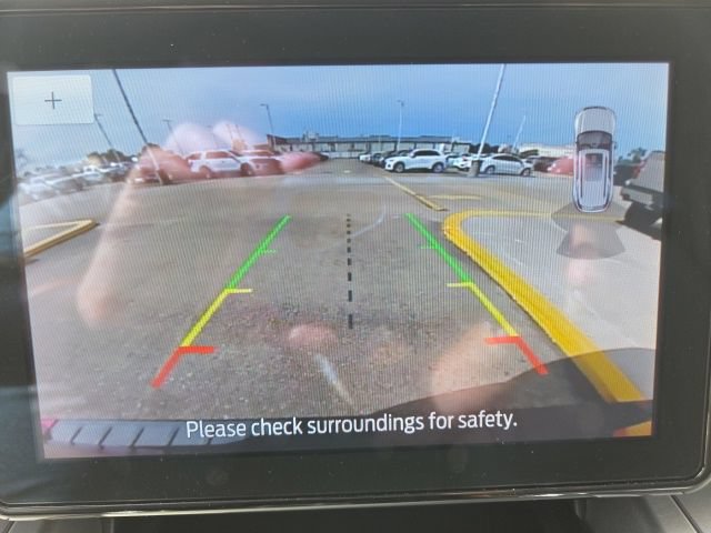 Certified 2022 Ford Explorer XLT RWD image 36