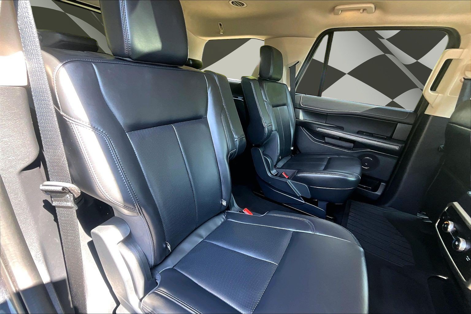Certified 2024 Ford Expedition XLT AWD/4WD image 27