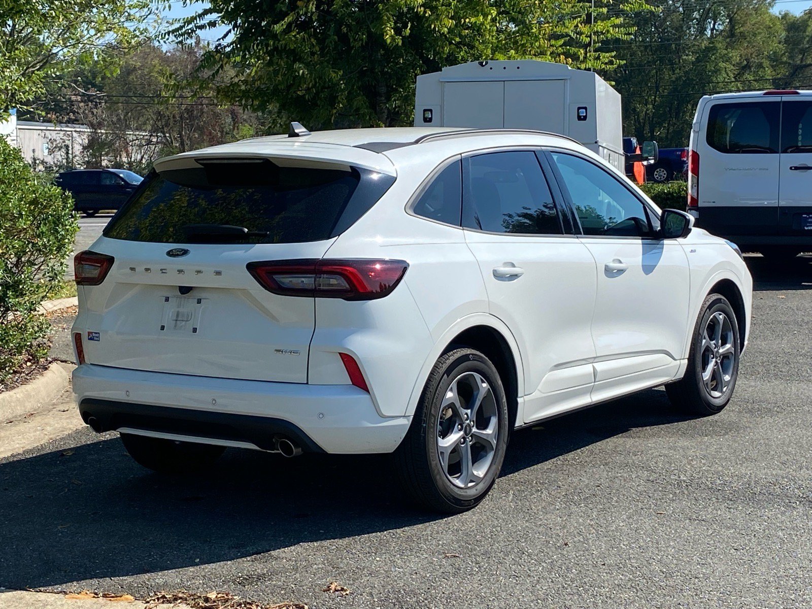 Certified 2023 Ford Escape ST-Line Select w/ Tech Pack #2 AWD/4WD image 4