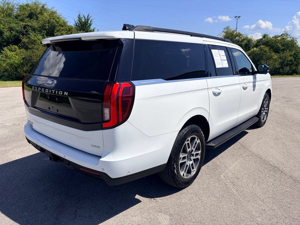Certified 2025 Ford Expedition Max Active AWD/4WD image 3