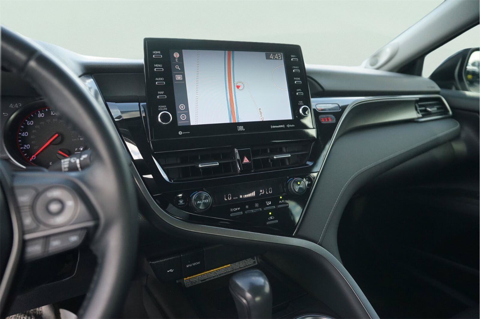 Used 2021 Toyota Camry XSE w/ Navigation Package FWD image 27