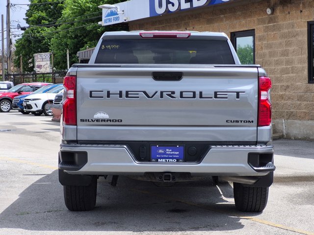 Used 2024 Chevrolet Silverado 1500 Custom w/ LPO, Dark Essentials Package AWD/4WD image 5