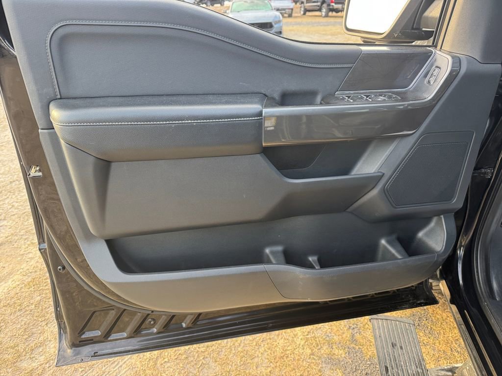 Certified 2022 Ford F150 XLT w/ Equipment Group 302A High image 29