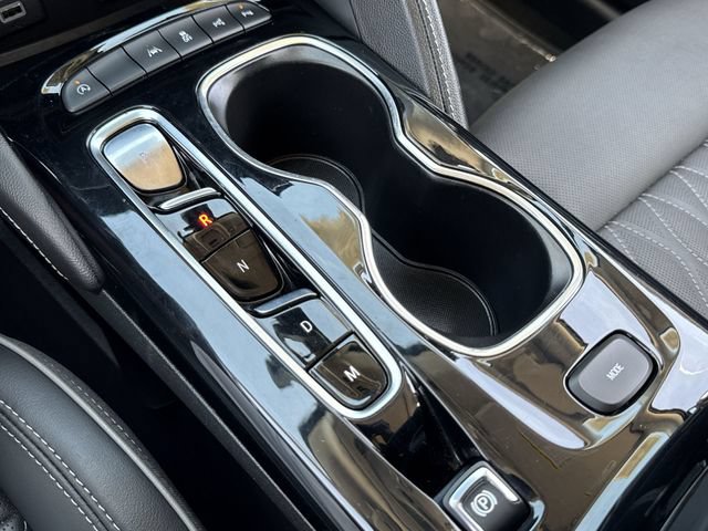 Used 2022 Buick Envision Avenir w/ Technology Package II FWD image 20