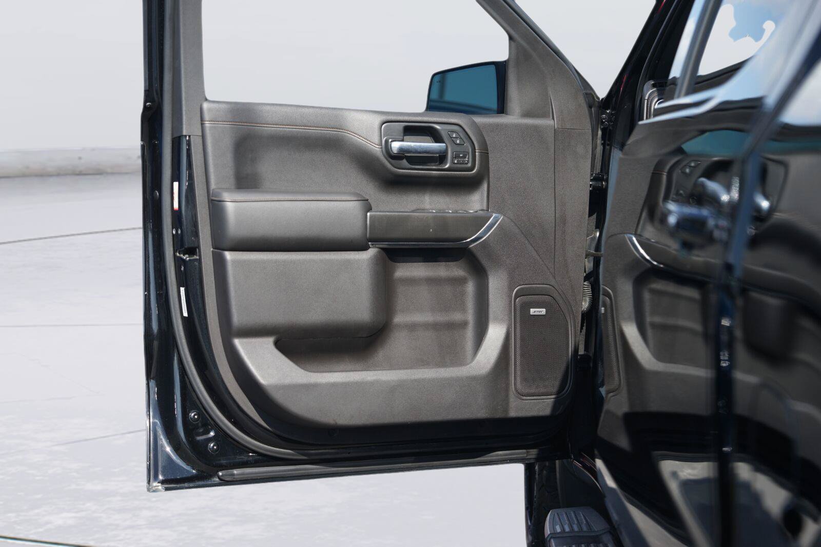Used 2020 GMC Sierra 1500 AT4 w/ AT4 Premium Package AWD/4WD image 31