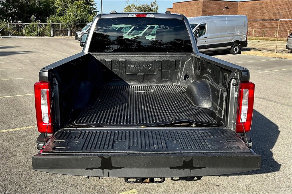 Certified 2024 Ford F250 XLT image 32