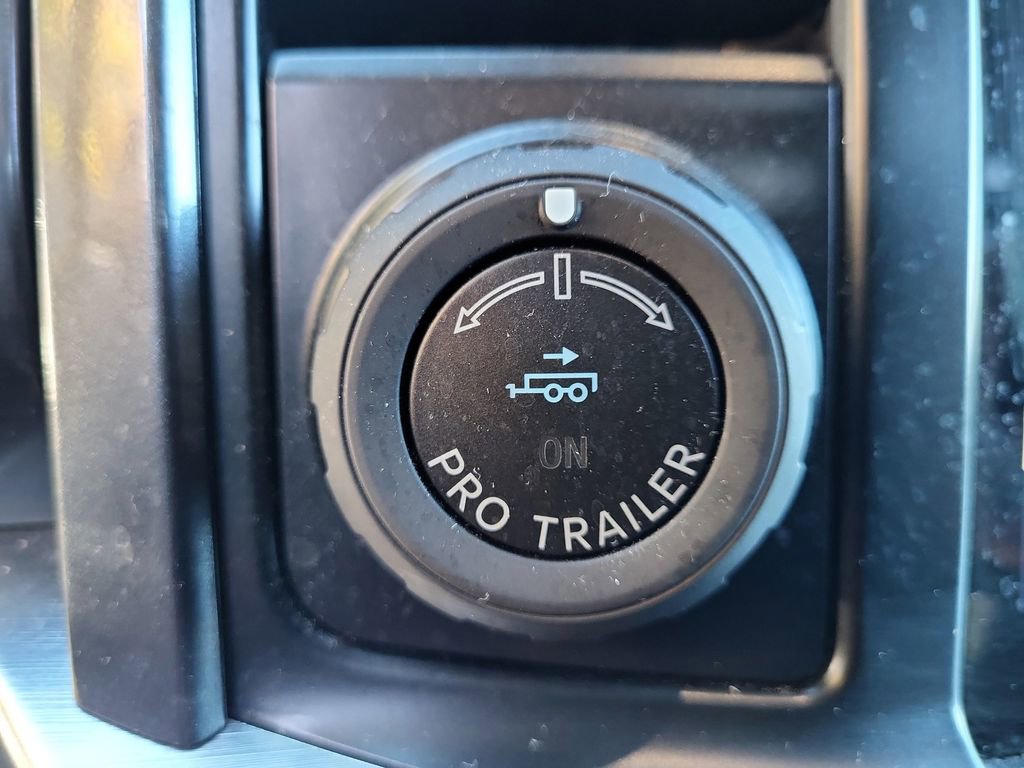 Certified 2023 Ford F150 Lariat w/ Equipment Group 502A High image 28