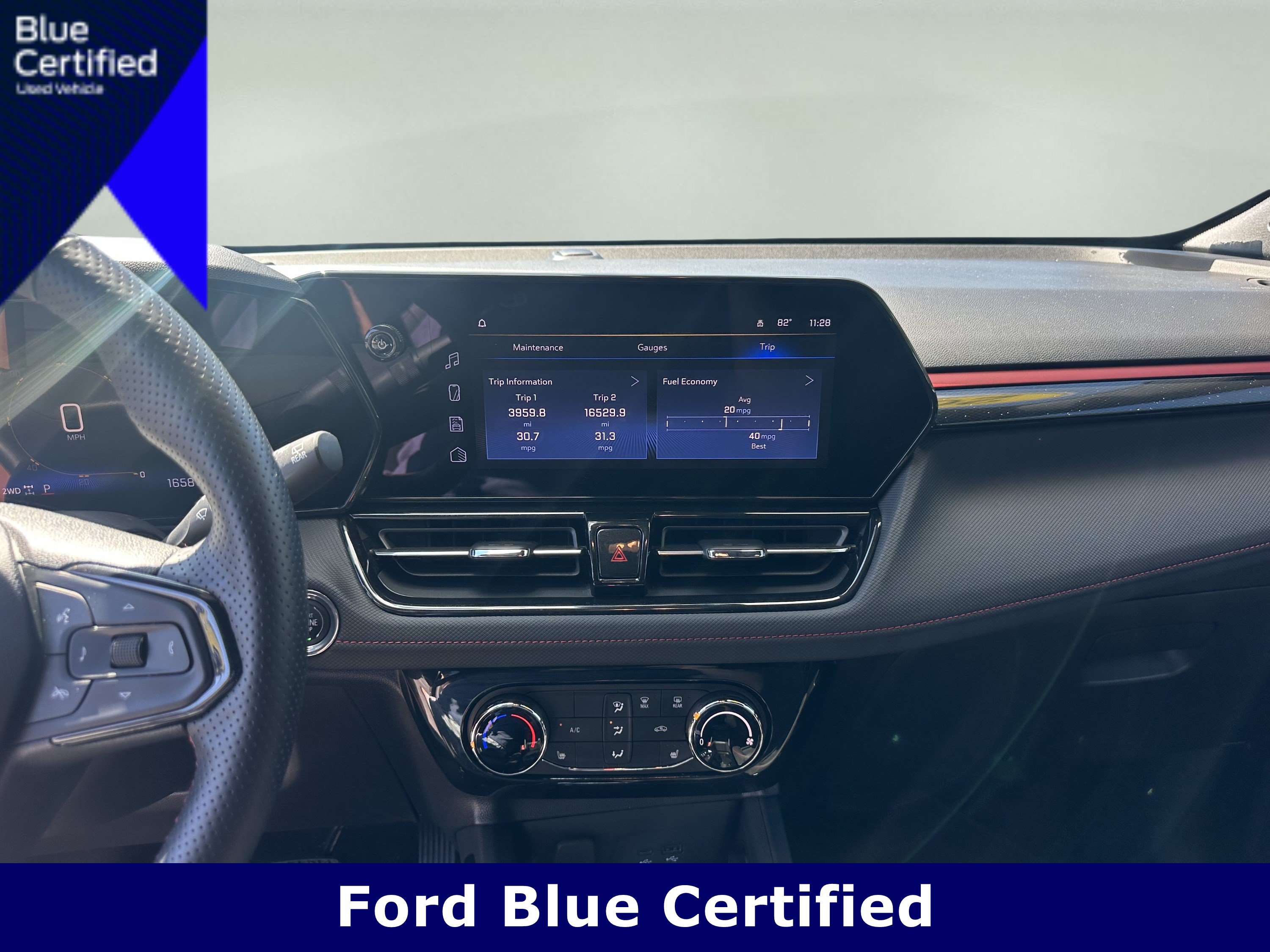 Used 2024 Chevrolet TrailBlazer RS w/ Driver Confidence Package AWD/4WD image 14