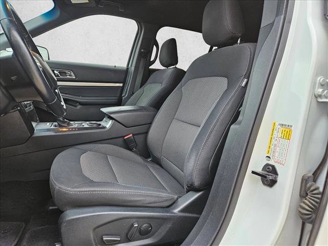 Certified 2019 Ford Explorer XLT w/ Equipment Group 201A image 12