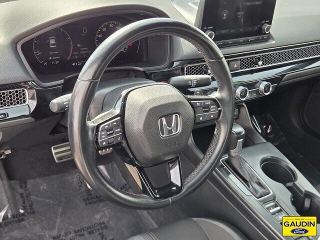 Used 2023 Honda Civic Sport image 19