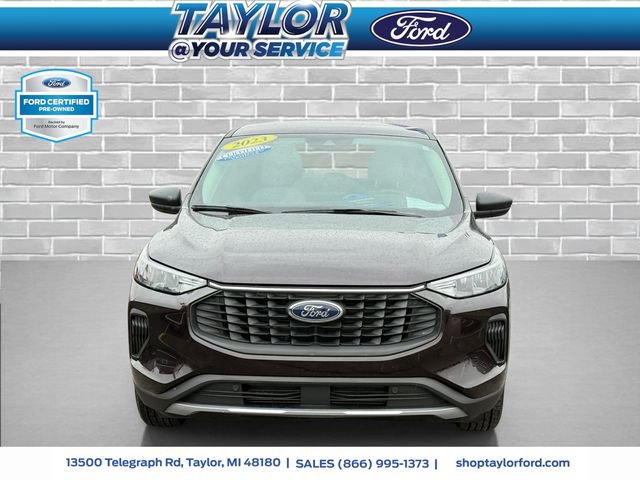 Certified 2023 Ford Escape Active image 2