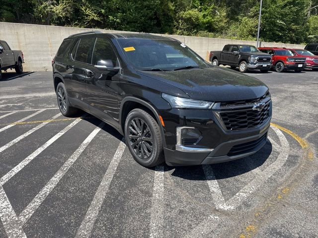 Used 2022 Chevrolet Traverse RS image 6