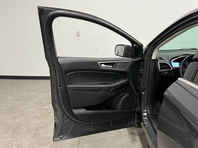 Certified 2021 Ford Edge SEL w/ Convenience Package image 12