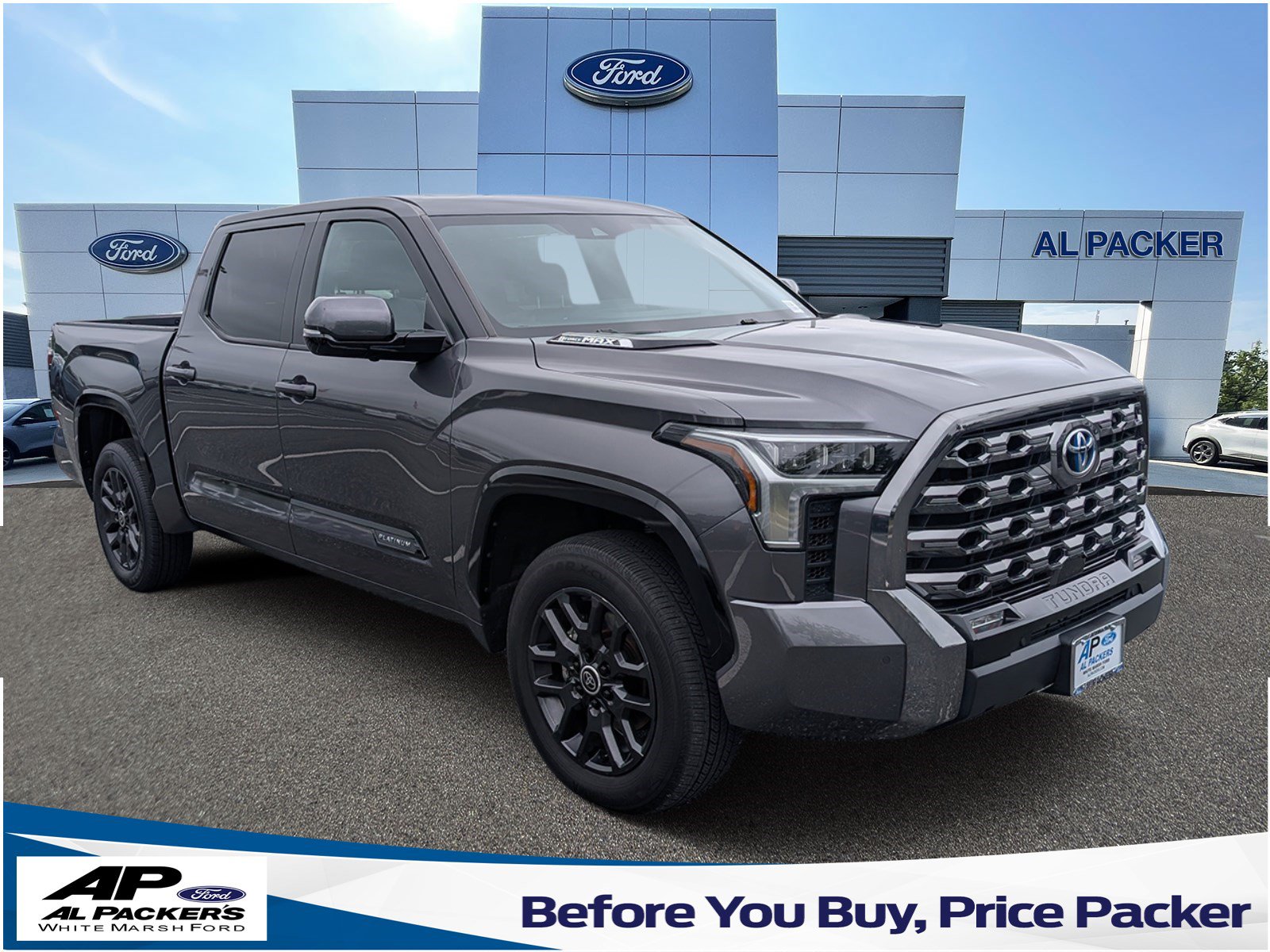 Used 2024 Toyota Tundra Platinum AWD/4WD image 1