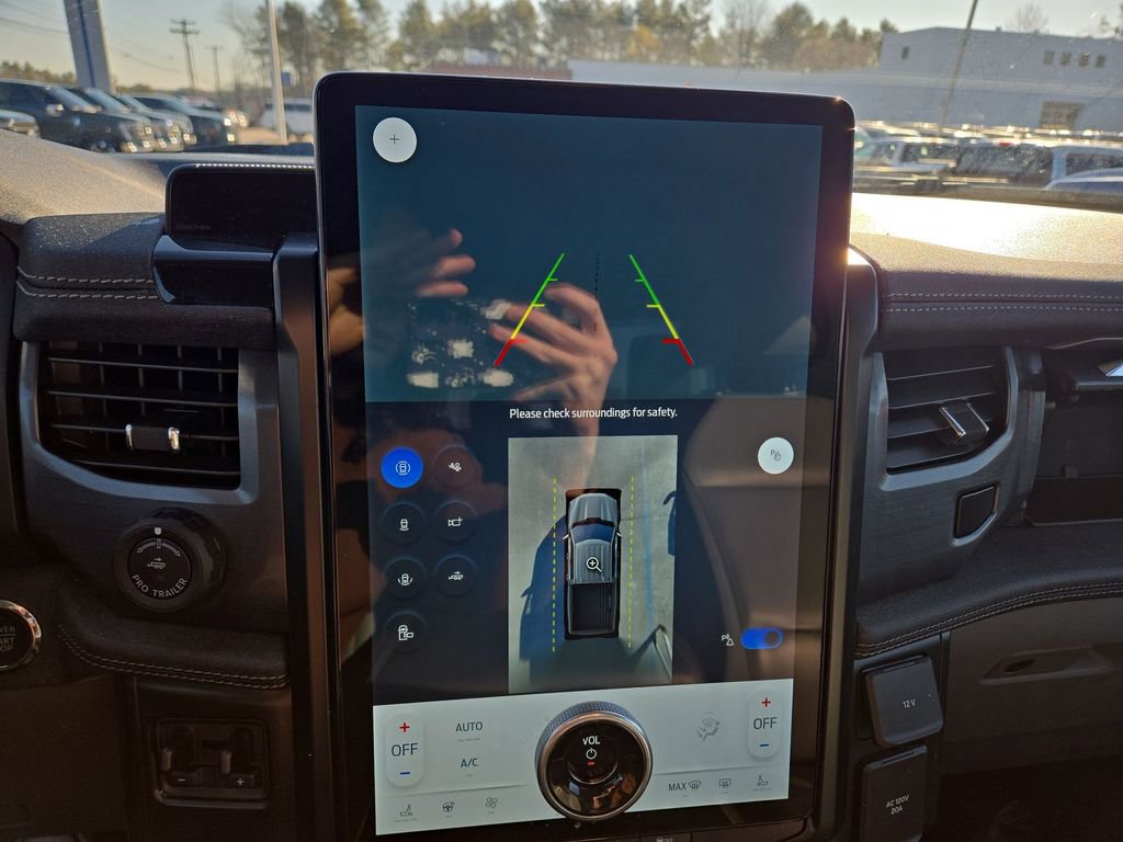 Certified 2025 Ford F150 Lightning Flash AWD/4WD image 10