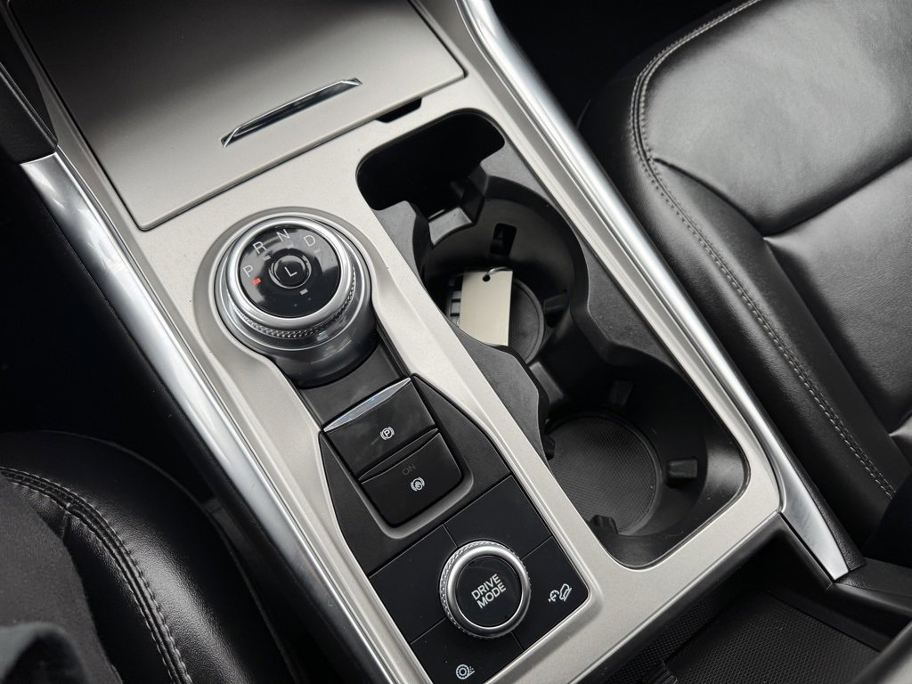 Certified 2023 Ford Explorer XLT w/ Equipment Group 202A image 27