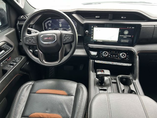 Used 2024 GMC Sierra 1500 AT4 w/ Technology Package AWD/4WD image 14