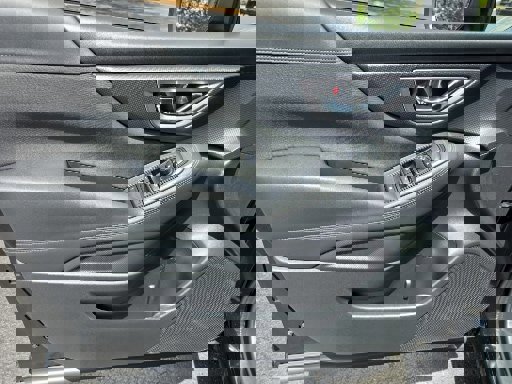 Used 2023 Subaru Forester Premium AWD/4WD image 19