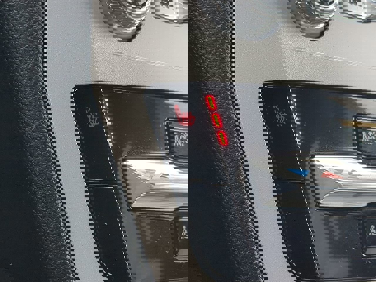 Certified 2024 Ford Explorer XLT image 22