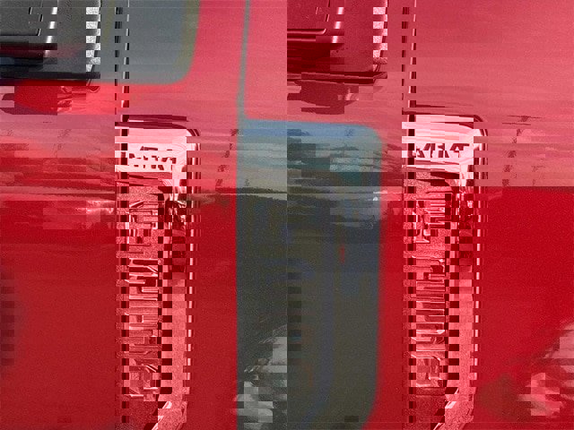 Certified 2022 Ford F250 Lariat w/ Lariat Ultimate Package image 10