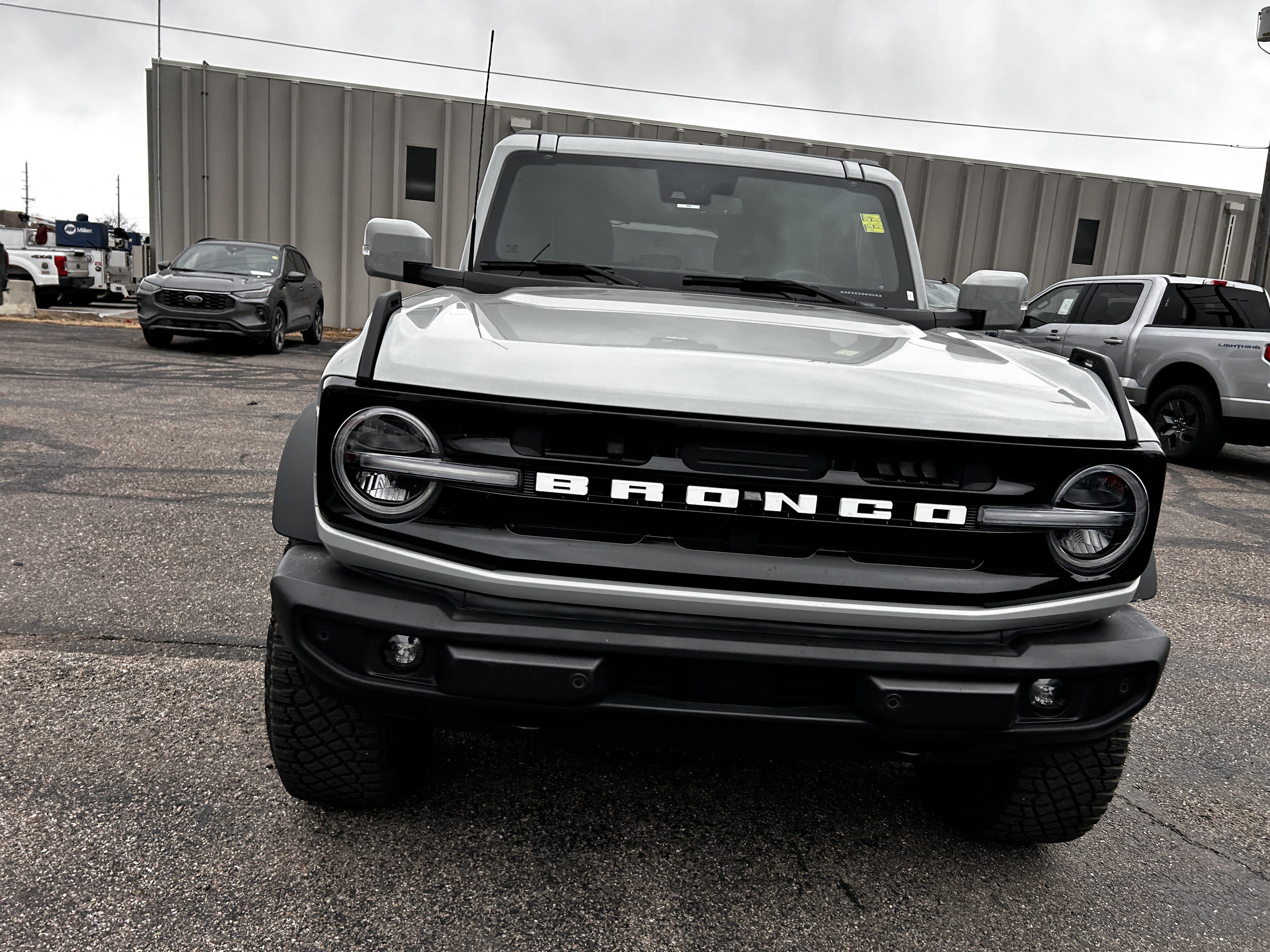 Certified 2024 Ford Bronco Outer Banks w/ Sasquatch Package image 9