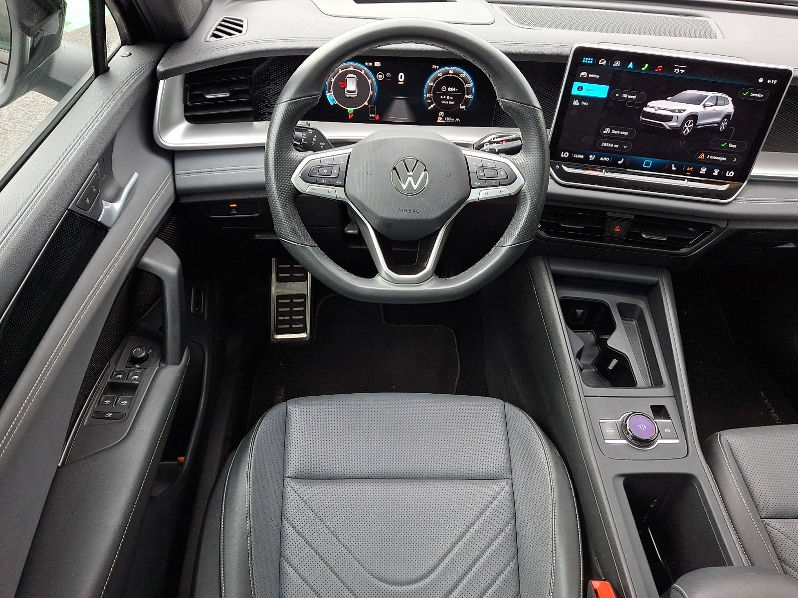 Used 2025 Volkswagen Tiguan SE R-Line AWD/4WD image 12