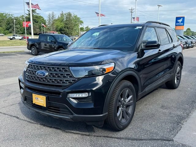 Certified 2023 Ford Explorer XLT w/ Equipment Group 202A AWD/4WD image 32