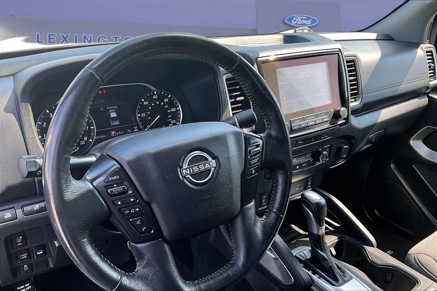 Used 2024 Nissan Frontier SV w/ SV Convenience Package AWD/4WD image 18