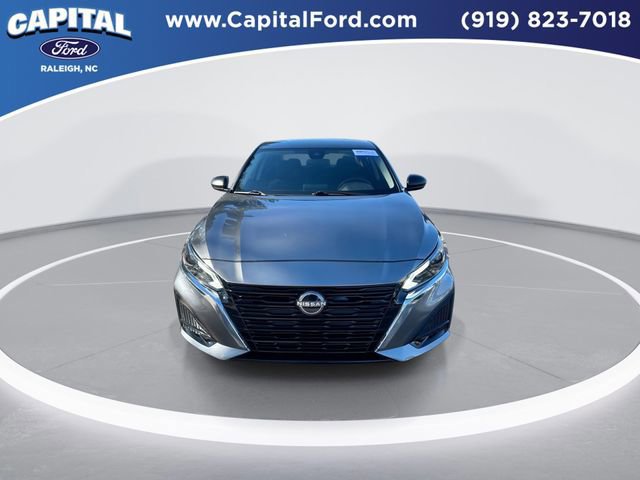 Used 2024 Nissan Altima 2.5 SV image 9