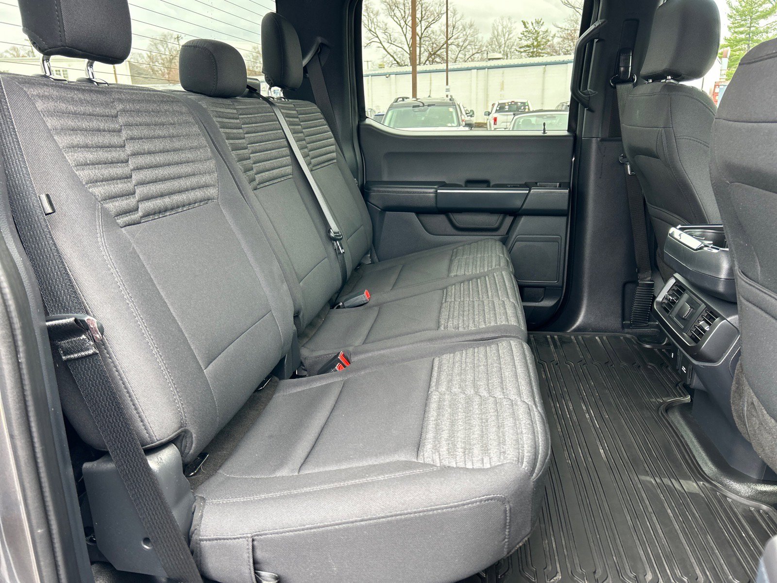 Certified 2022 Ford F150 XL w/ STX Black Appearance Package image 19