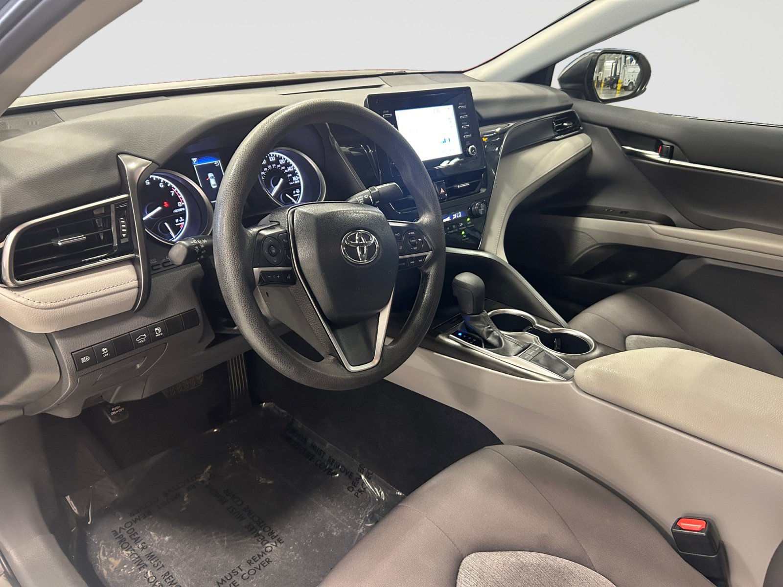 Used 2024 Toyota Camry LE FWD image 12