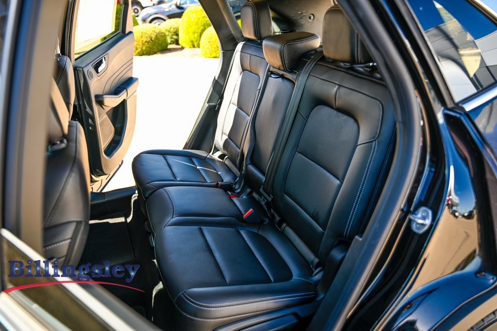 Certified 2021 Ford Escape Titanium image 11