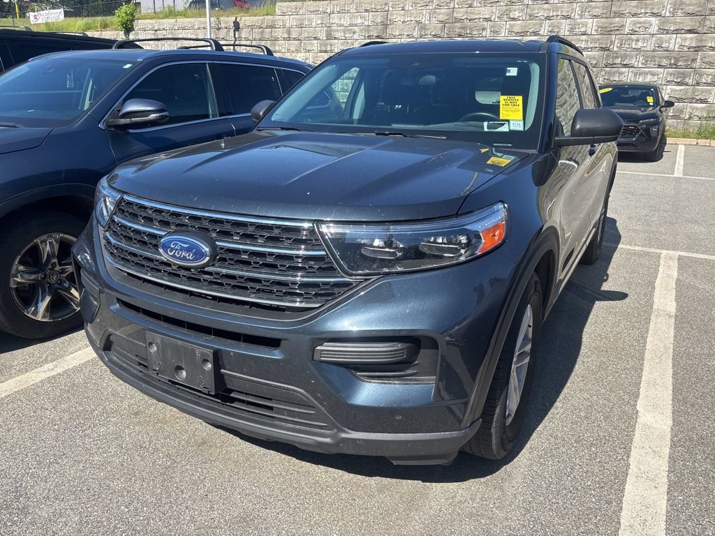 Certified 2024 Ford Explorer XLT AWD/4WD image 3