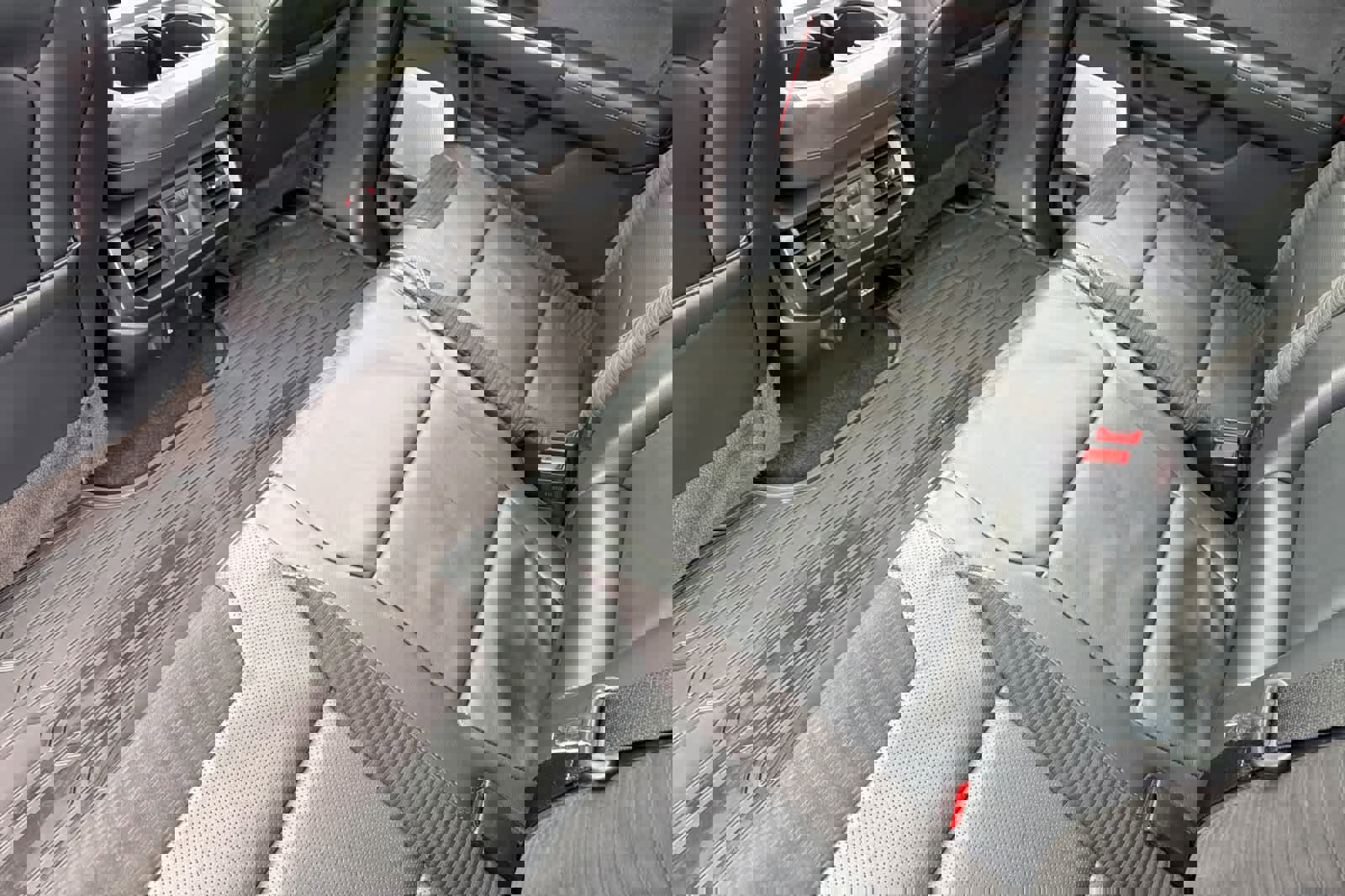 Certified 2022 Ford F150 Raptor w/ Equipment Group 801A High image 10