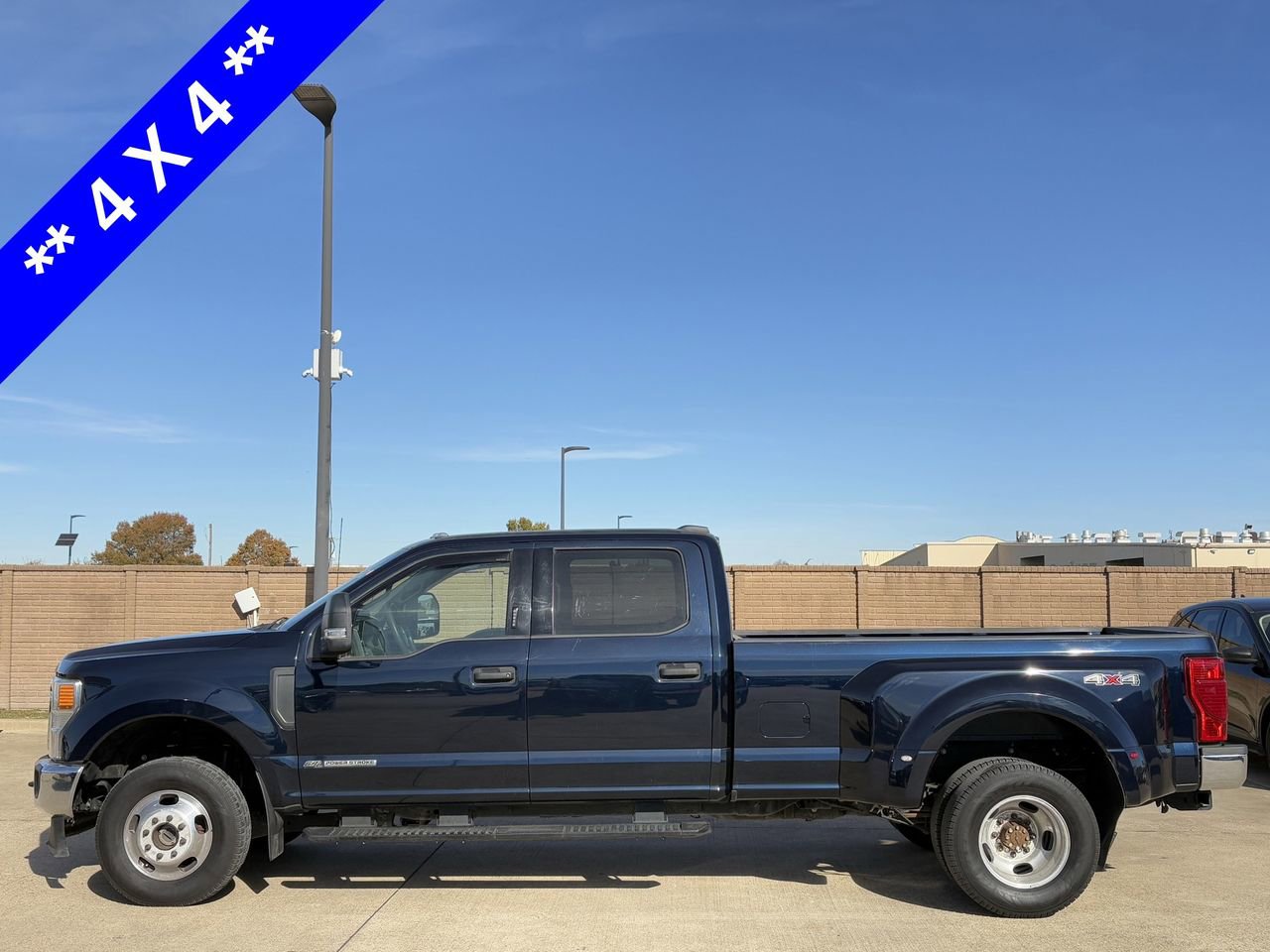 Certified 2022 Ford F350 XLT w/ XLT Value Package image 3