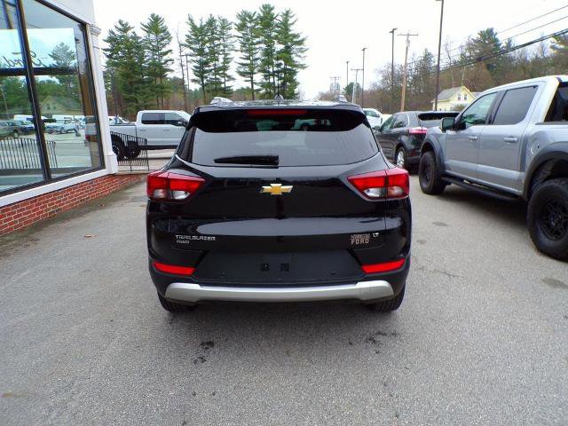 Used 2024 Chevrolet TrailBlazer LT w/ Convenience Package image 4