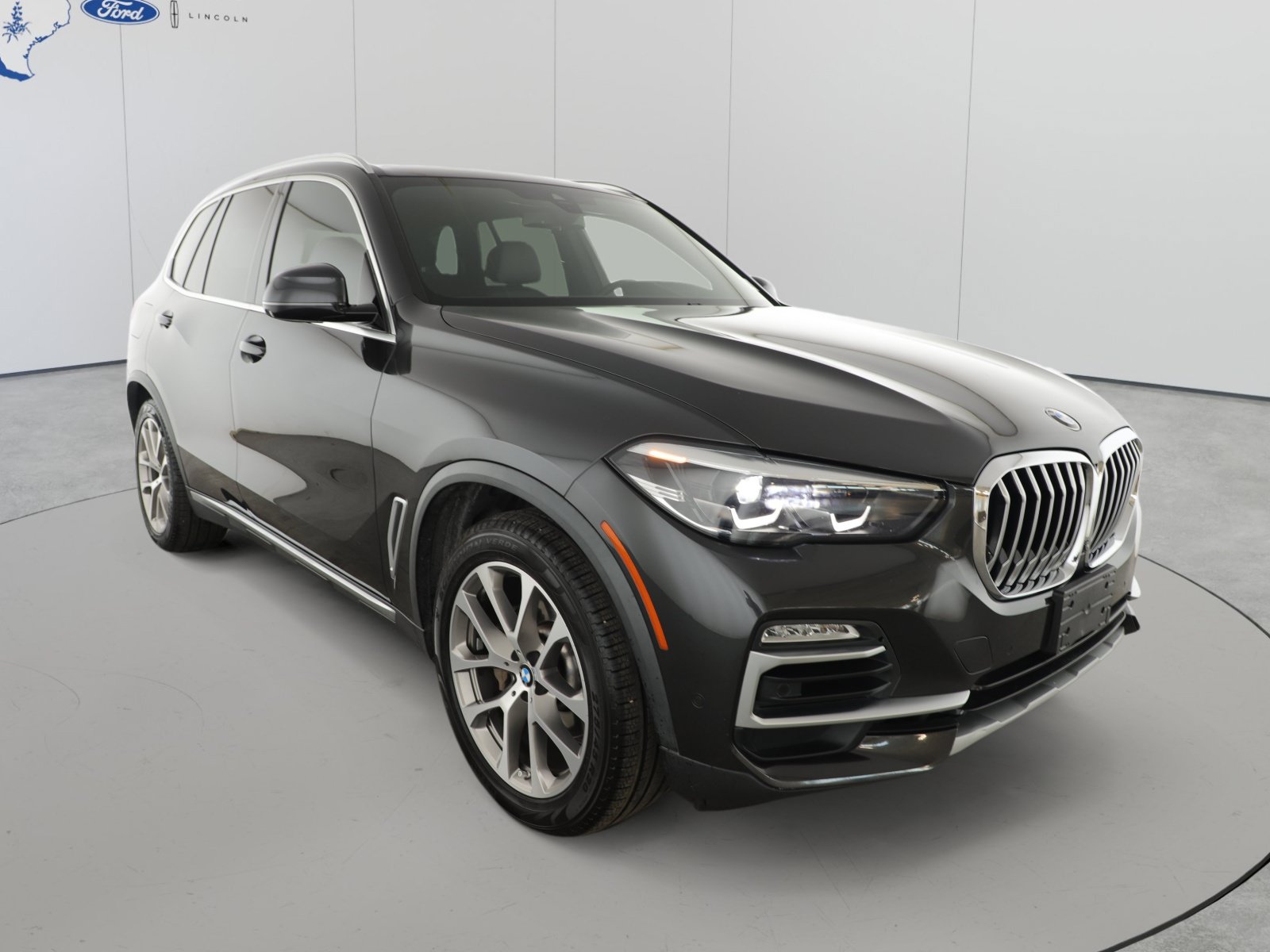 Used 2021 BMW X5 sDrive40i w/ Premium Package 2 RWD image 3