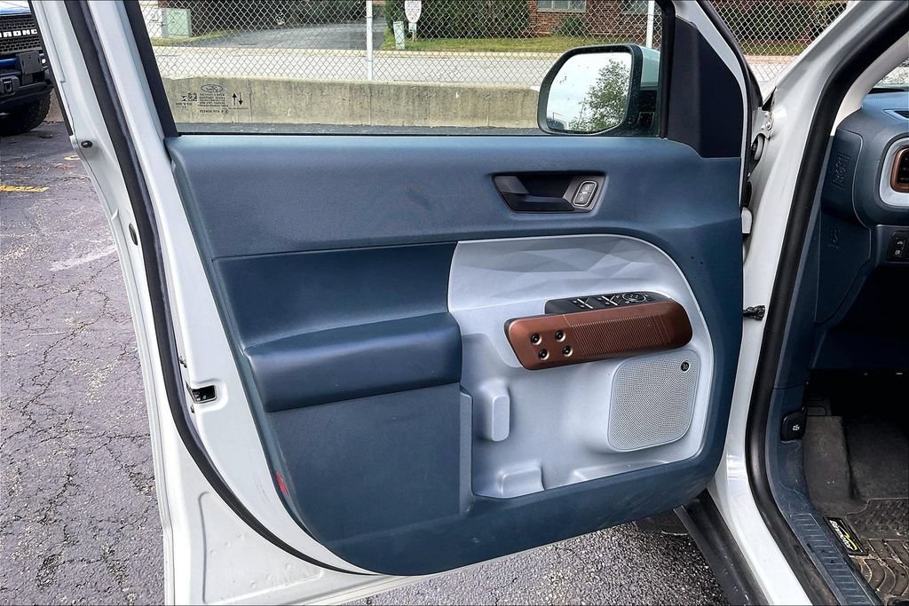 Certified 2022 Ford Maverick Lariat w/ Lariat Luxury Package FWD image 22